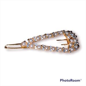 Fashion Nova Pearl Bobby pin accessories